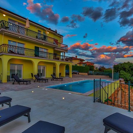 Luxury Apartments Kostrena With Pool Εξωτερικό φωτογραφία