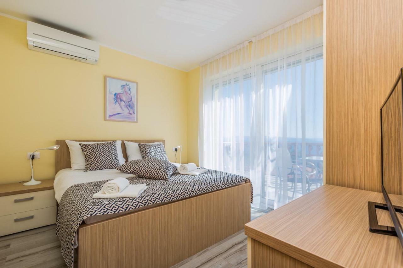 Luxury Apartments Kostrena With Pool Εξωτερικό φωτογραφία