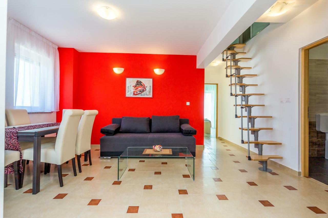 Luxury Apartments Kostrena With Pool Εξωτερικό φωτογραφία