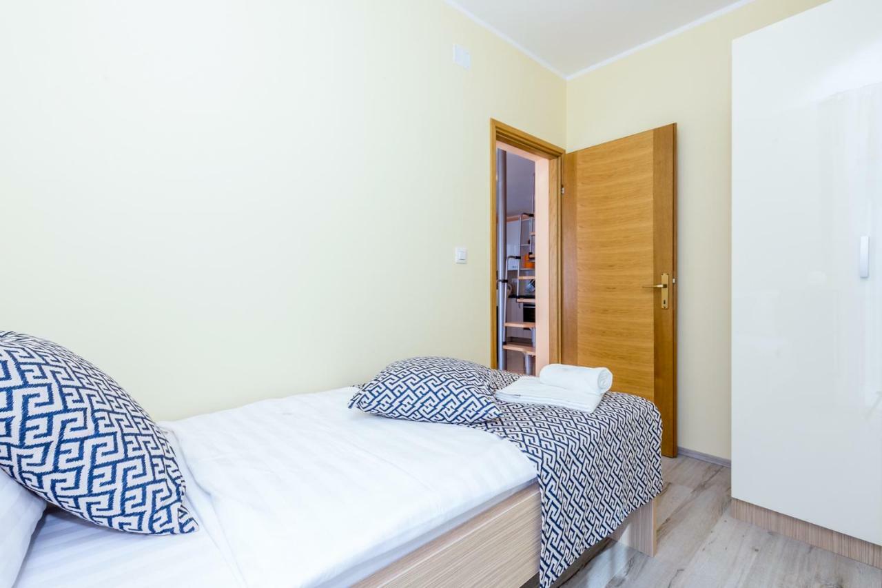 Luxury Apartments Kostrena With Pool Εξωτερικό φωτογραφία