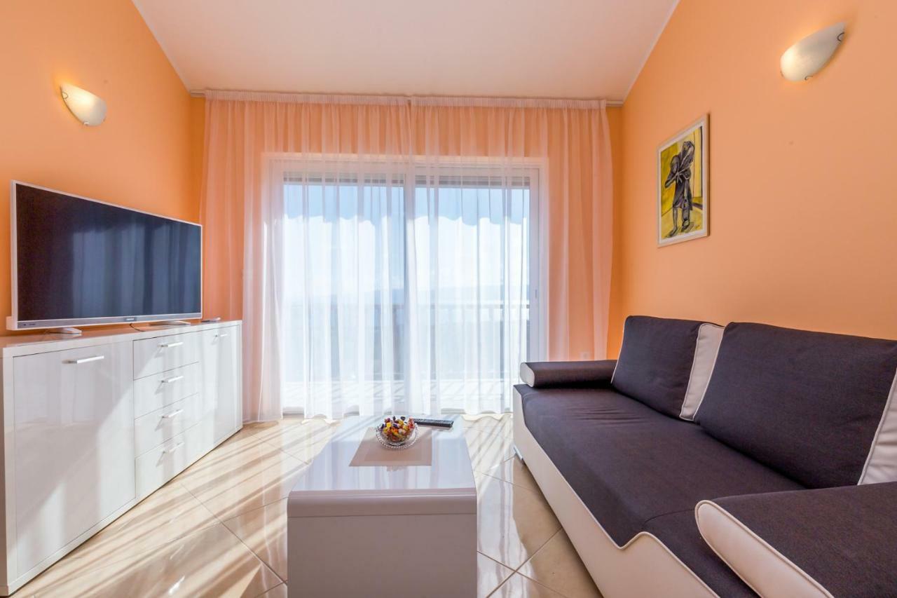 Luxury Apartments Kostrena With Pool Εξωτερικό φωτογραφία