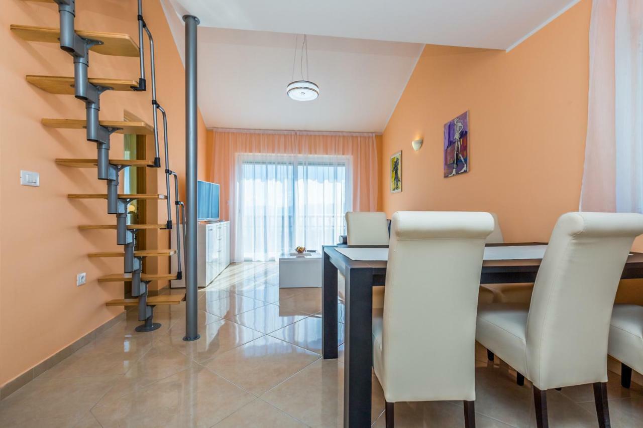 Luxury Apartments Kostrena With Pool Εξωτερικό φωτογραφία