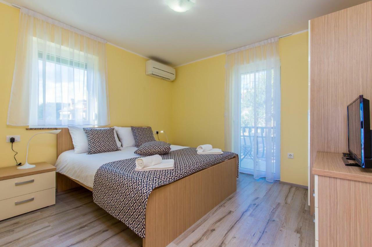 Luxury Apartments Kostrena With Pool Εξωτερικό φωτογραφία