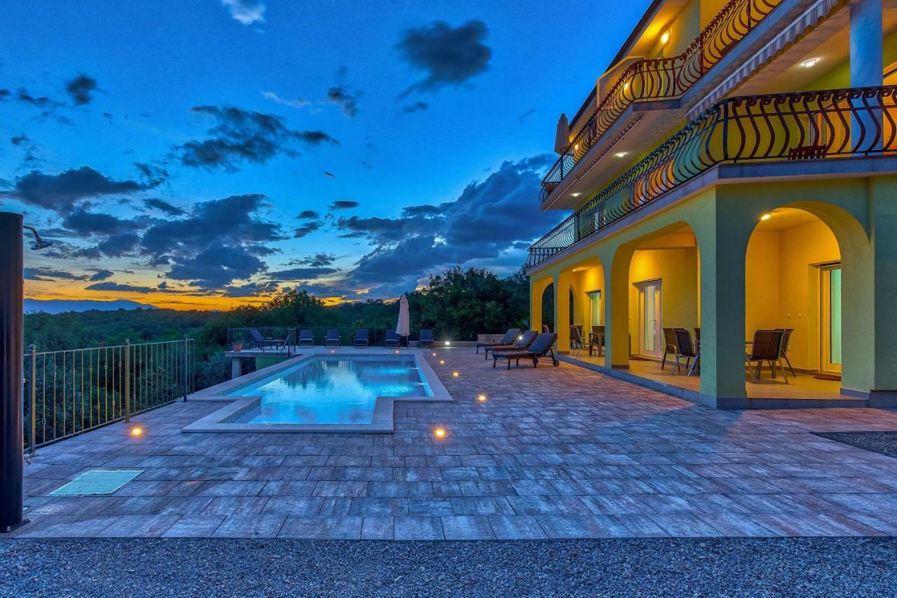 Luxury Apartments Kostrena With Pool Εξωτερικό φωτογραφία