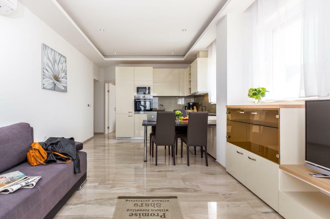Luxury Apartments Kostrena With Pool Εξωτερικό φωτογραφία