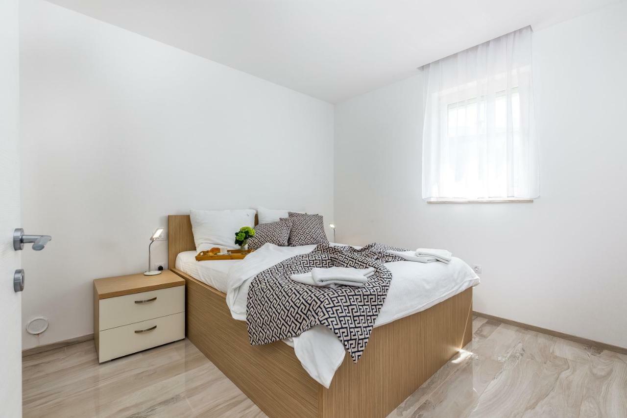 Luxury Apartments Kostrena With Pool Εξωτερικό φωτογραφία