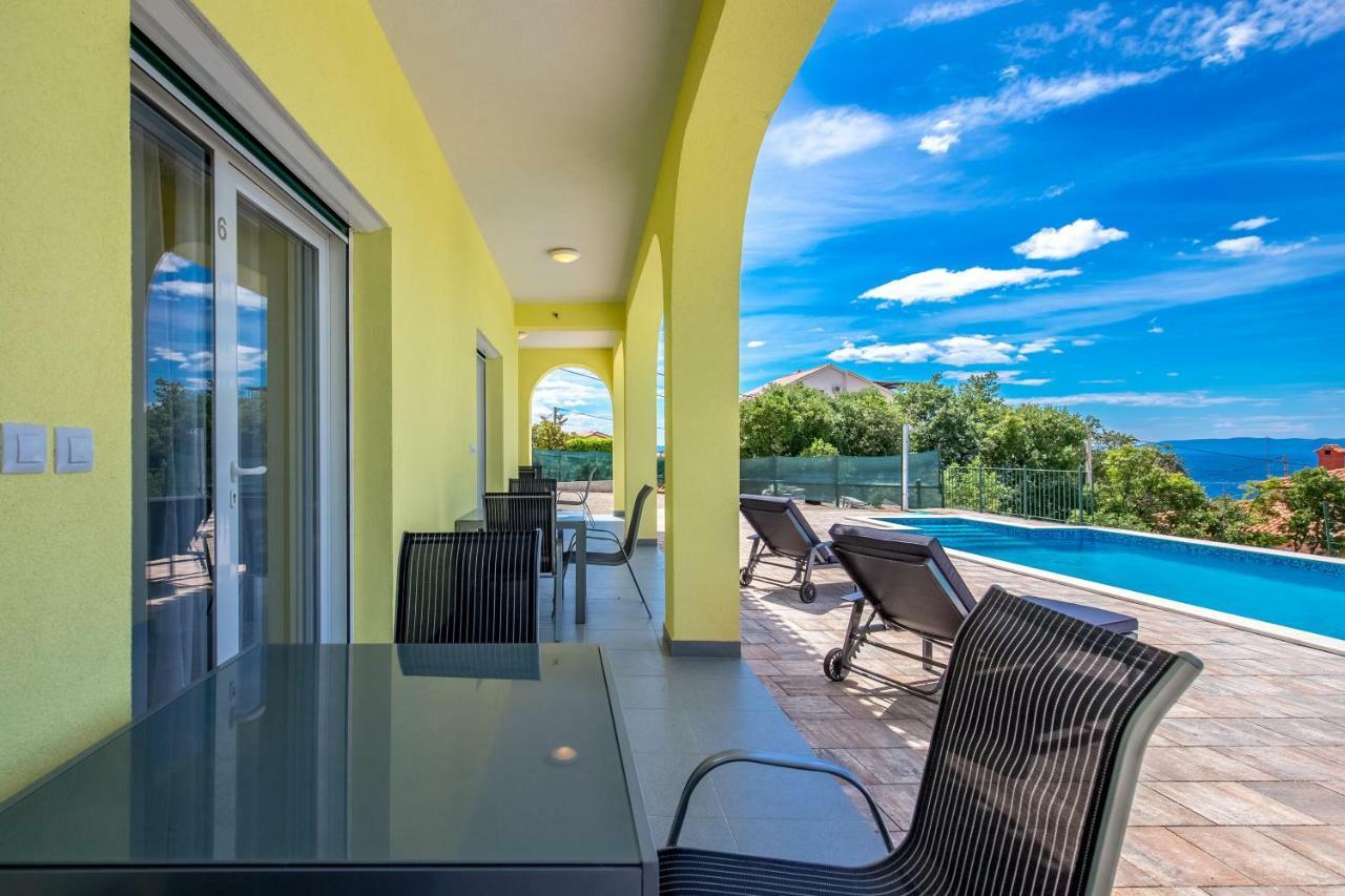 Luxury Apartments Kostrena With Pool Εξωτερικό φωτογραφία