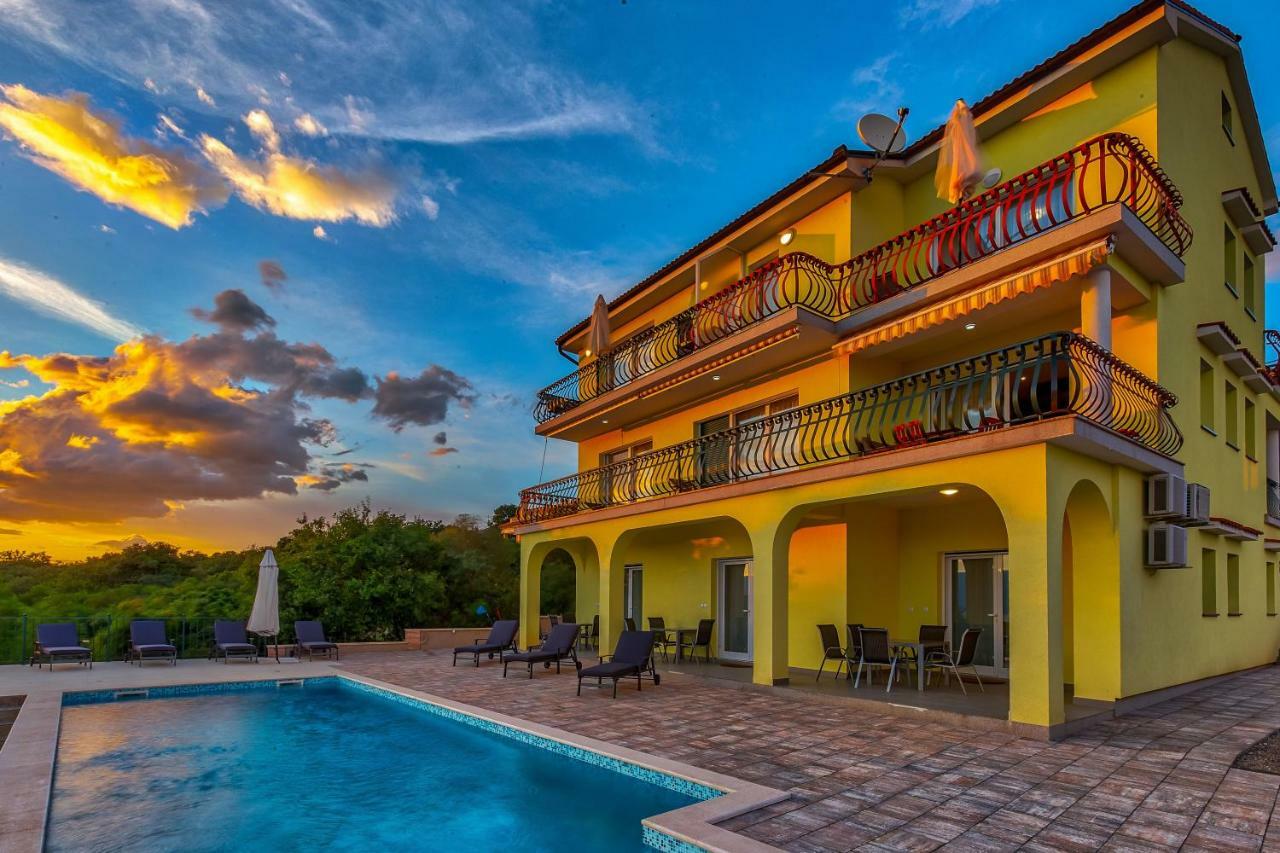 Luxury Apartments Kostrena With Pool Εξωτερικό φωτογραφία