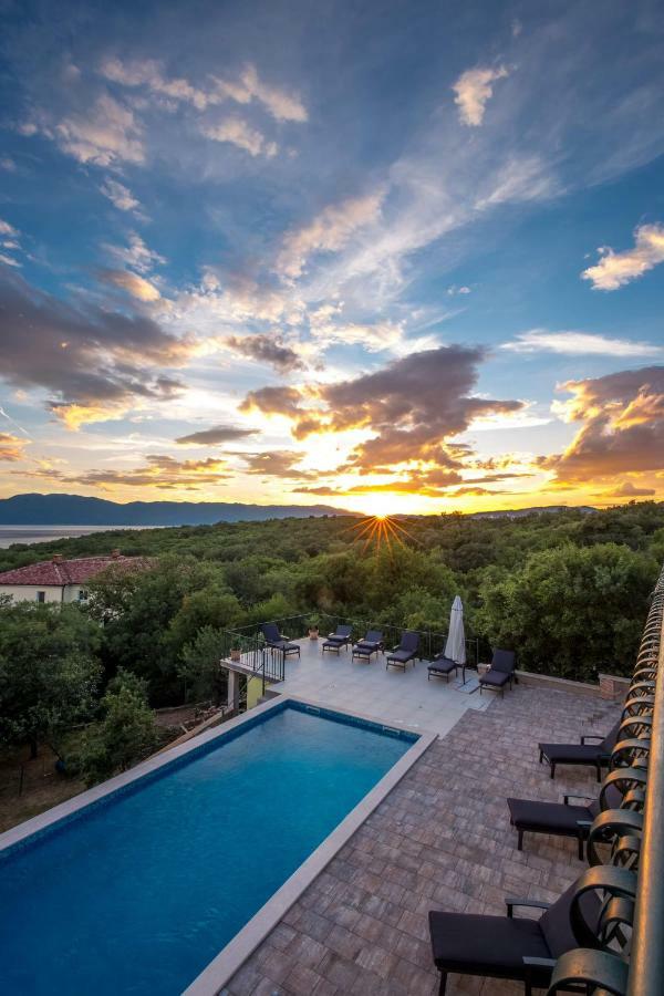 Luxury Apartments Kostrena With Pool Εξωτερικό φωτογραφία