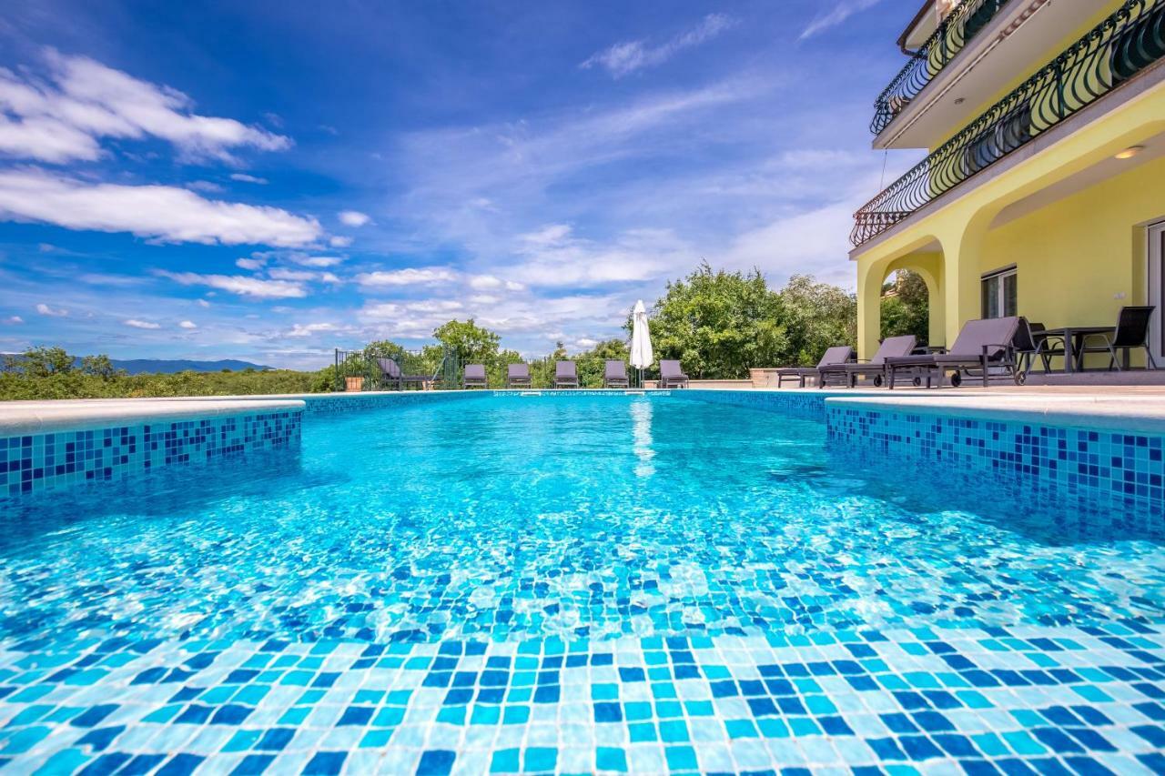 Luxury Apartments Kostrena With Pool Εξωτερικό φωτογραφία